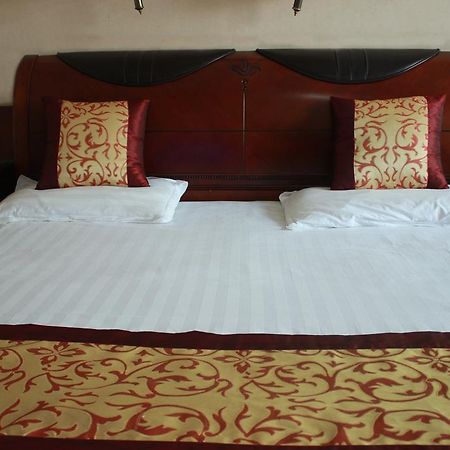 Taizhou Taishan Business Hotel Room photo